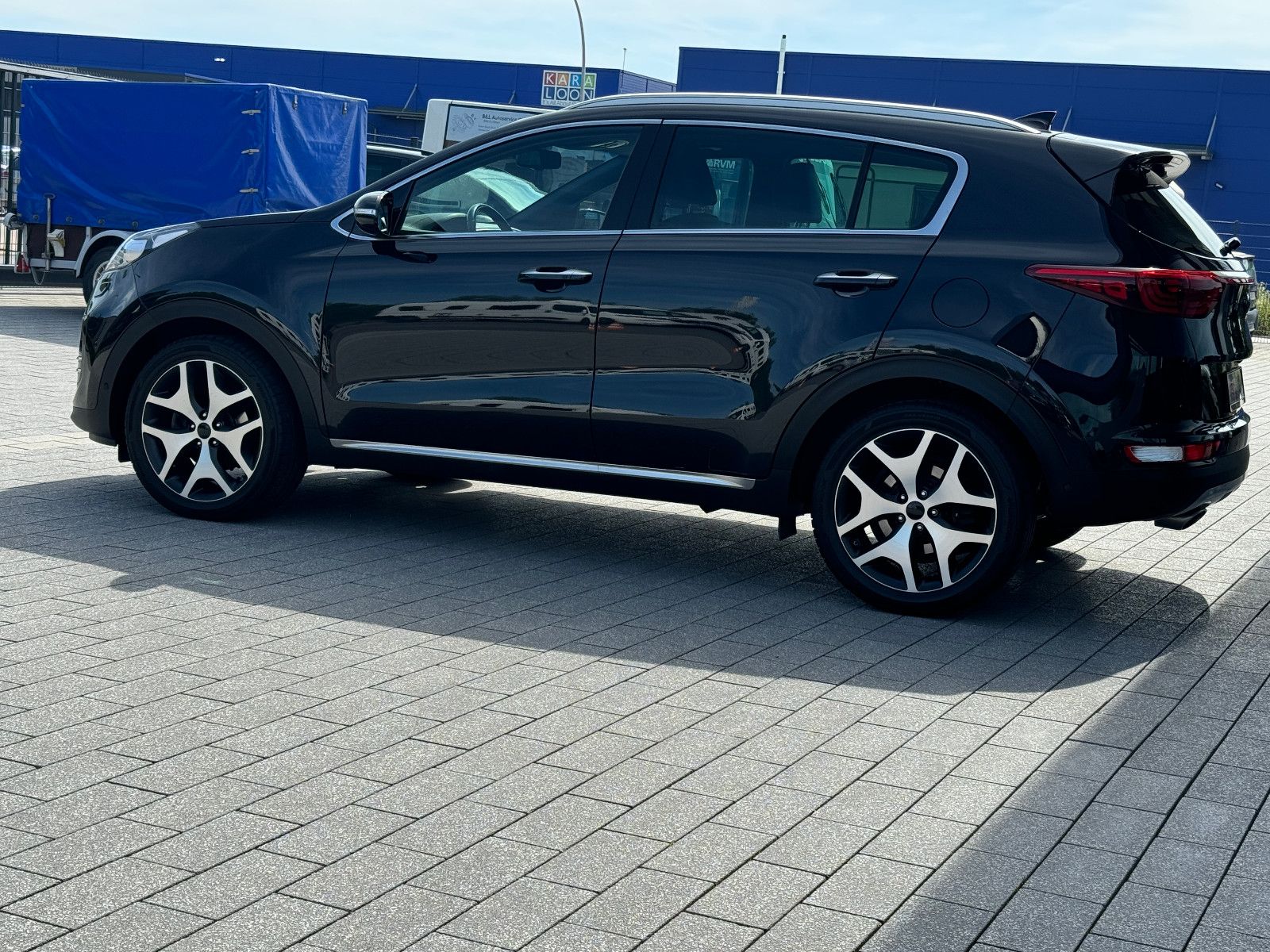 Fahrzeugabbildung Kia Sportage GT-Line 4WD,Navi,Leder,Sitzh,Kamera v+h