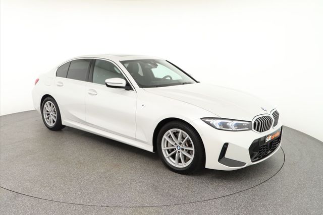 BMW 330i M Sport ad.LEDer|ACC|Glasd|PA+Kam|el.Si|AHK