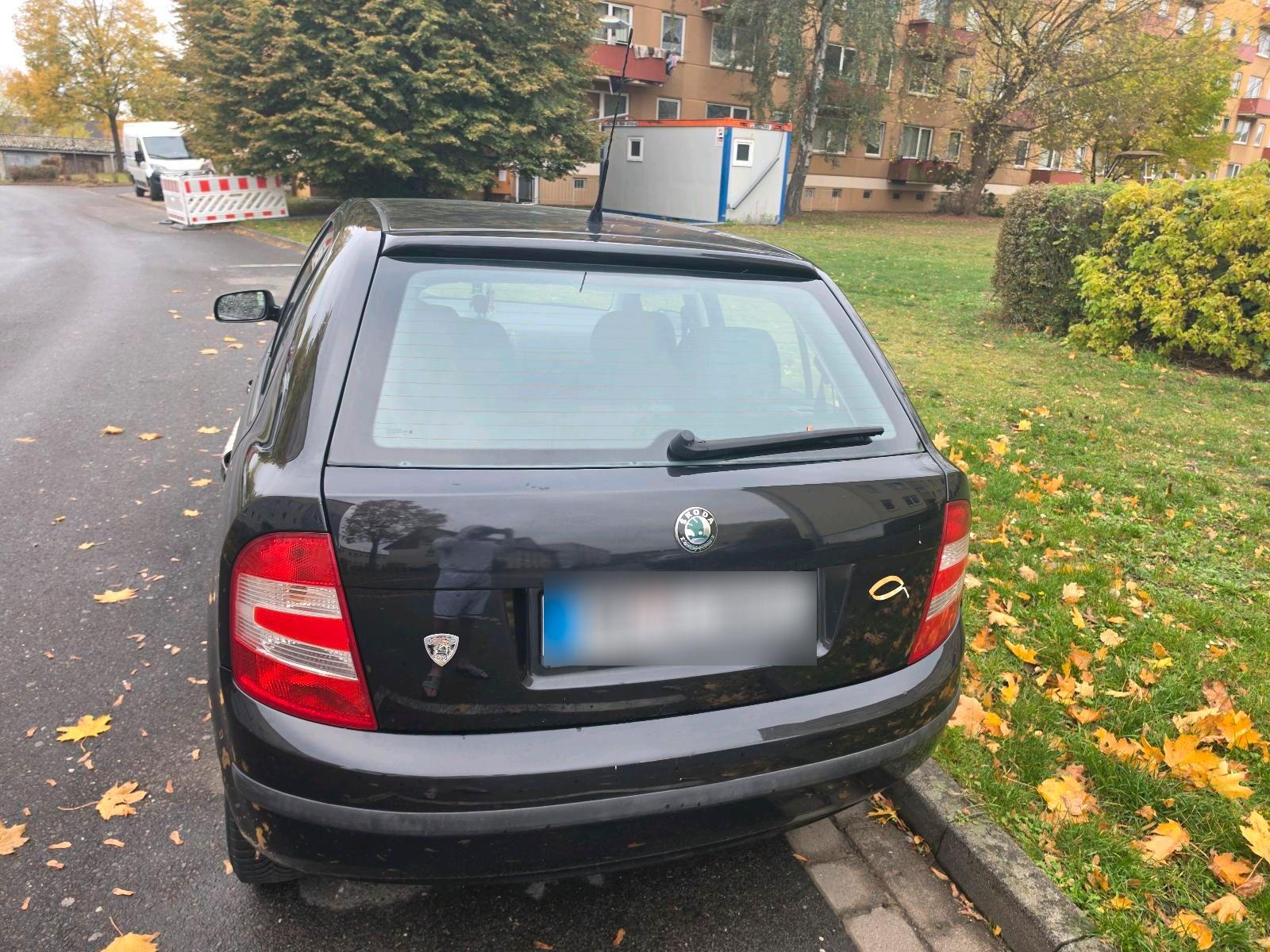 Skoda Fabia 2006 — engine 53 HP (39kW)