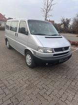Volkswagen T4 Kombi 8Sitzer Klima Grüne Plakete 1.Hd., - VW T4 Gebrauchtwagen in Mannheim
