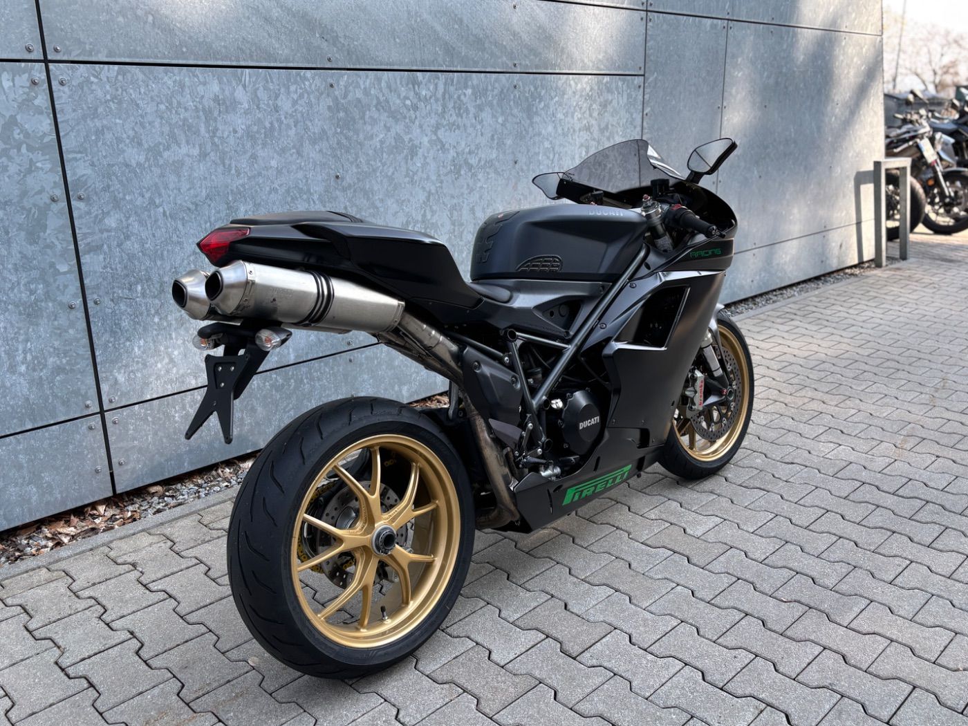 Fahrzeugabbildung Ducati 848 EVO