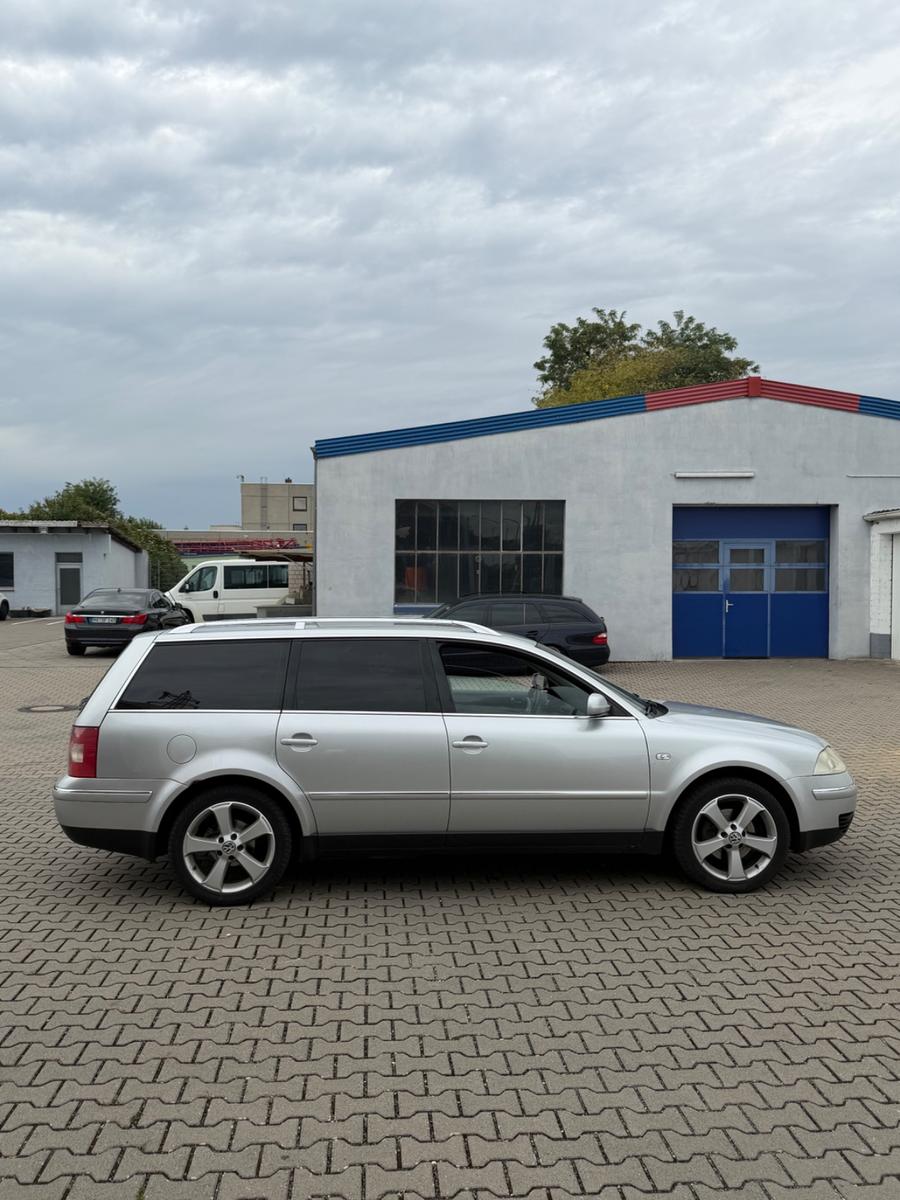 Volkswagen Passat 2004 — двигун 1.896 cm³, 131 HP (96kW)