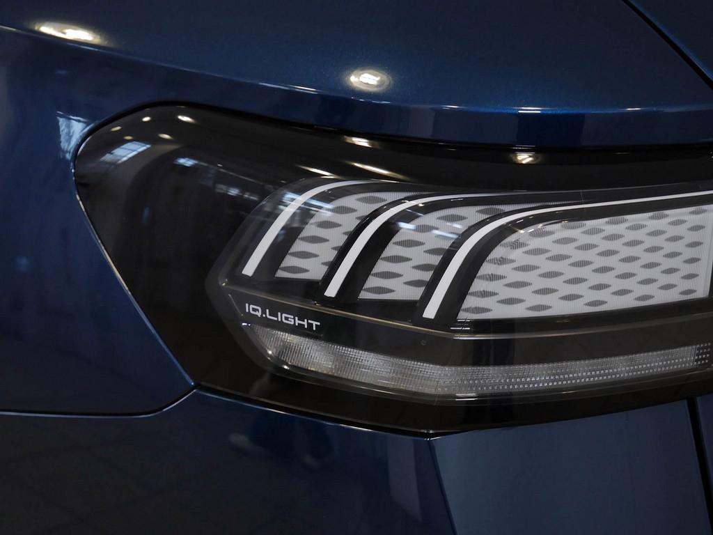 Volkswagen ID.7 Tourer GTX 4Motion AHK PANO NAV MATRIX 4xKA