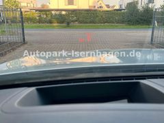 BMW 520d Luxury-Line Automatik*HUD*Leder*S-Dach*VOLL