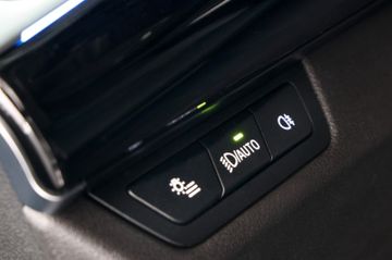 BMW X1 xDrive23i M Sport ACC HUD H&K 360° AHK 1Hand