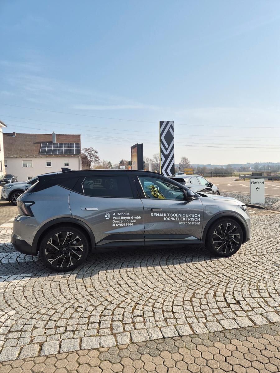 Renault Scenic E-TECH Esprit Alpine 220 Long Range