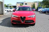 Alfa Romeo Stelvio  Lusso Voll AHK, LederArmaturen - Alfa Romeo aus 2019