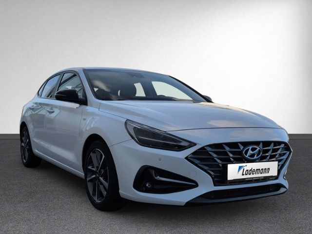 i30 Fastback 1.5 T-GDI EDITION 30+ +LED+RFK+GRA+