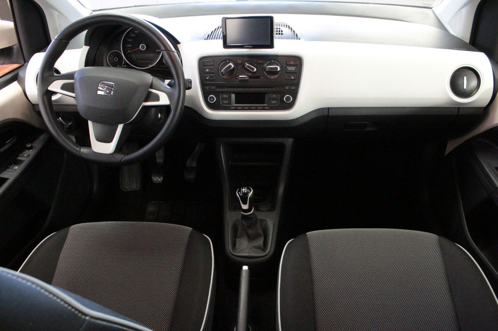Fahrzeugabbildung SEAT Mii 1.0 Chic   5 türig  *Sitzheizung