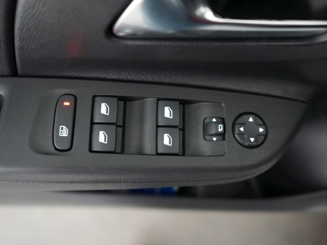 Corsa-e F FACELIFT ELECTRIC 50kWH AT+LED+PARKPIL