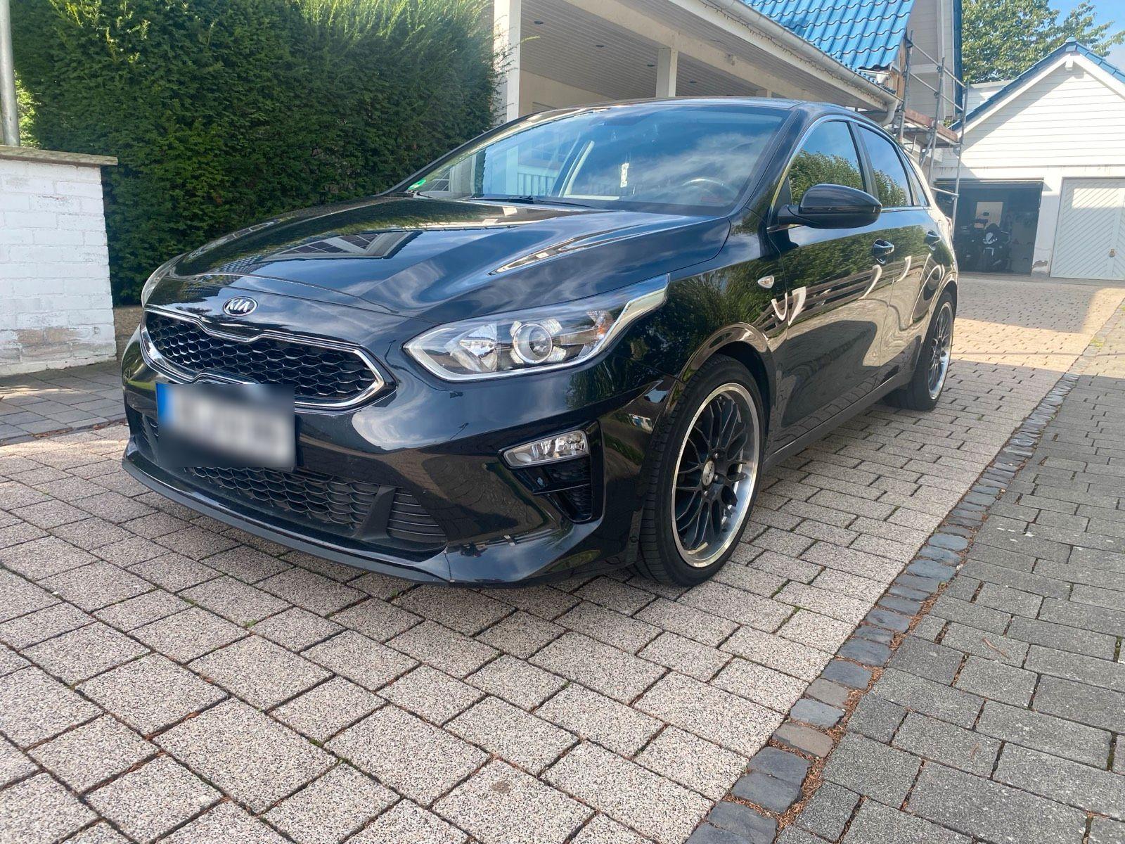 Kia Andere