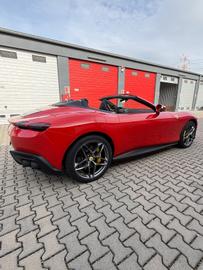 2026 Ferrari ROMA 照片 7
