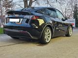 Tesla Model Y Hinterradantrieb RWD RWD - Tesla Model Y Gebrauchtwagen in Berlin