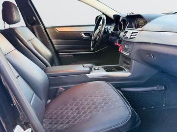 Mercedes E 220 - 9