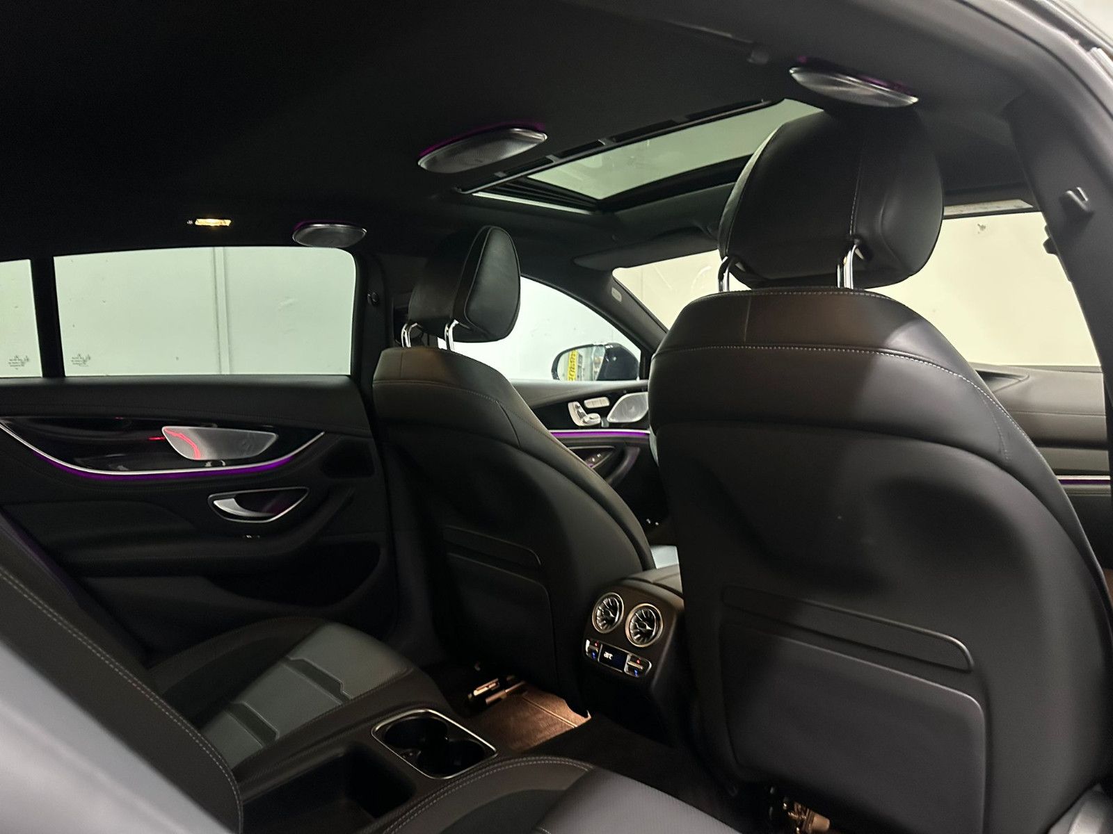 Fahrzeugabbildung Mercedes-Benz GT 63  S E Performance *SHD*CARBON HECKS*HEADUP*