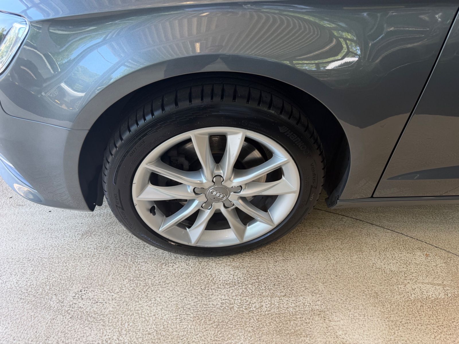Fahrzeugabbildung Audi A3 Sportback 2.0 TDI attraction quattro