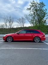 Audi A4 2.0 TFSI quattro sport Avant Gewindefahrwerk - Audi A4: Rot, Leder