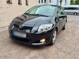 Toyota Auris 1.4i 16V  TÜV-2028 - Toyota Auris in Essen