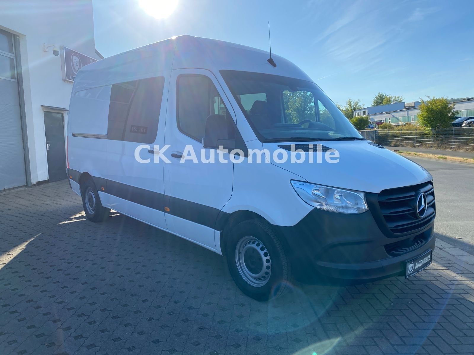 Fahrzeugabbildung Mercedes-Benz Sprinter III Kasten 316 RWD Mixto Autom./5 Sitze