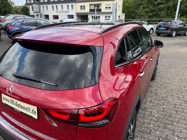 GLA 250 e Progressive Navi Panorama AHK Business