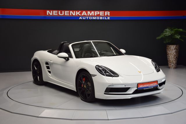 Porsche 718 Boxster S PDK Sportabgas Sport-Design-Paket