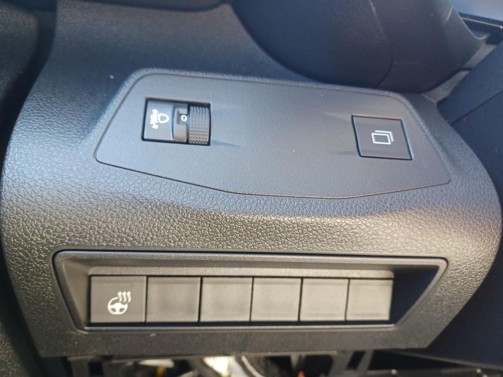 Citroën Berlingo Kasten 1.5 XTR M NAVI W-LAN FACEL. LED