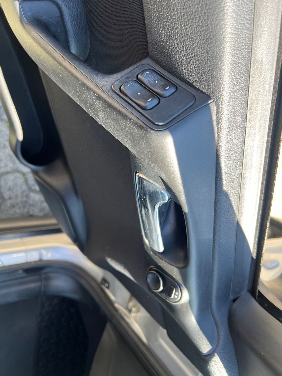 Fahrzeugabbildung Opel Astra 1.6 16V *WENIG KILOMETER* AUTOMATIK *