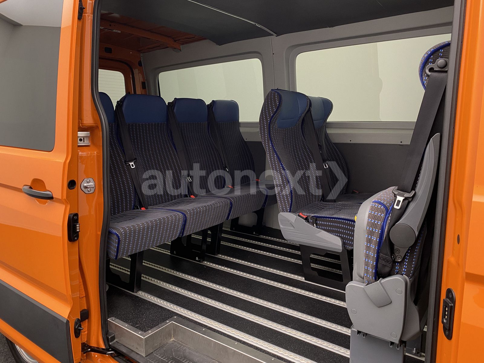 Volkswagen Crafter TDI *TOP ZUSTAND* BUS-PAKET+9-SITZE (082 imagem 2