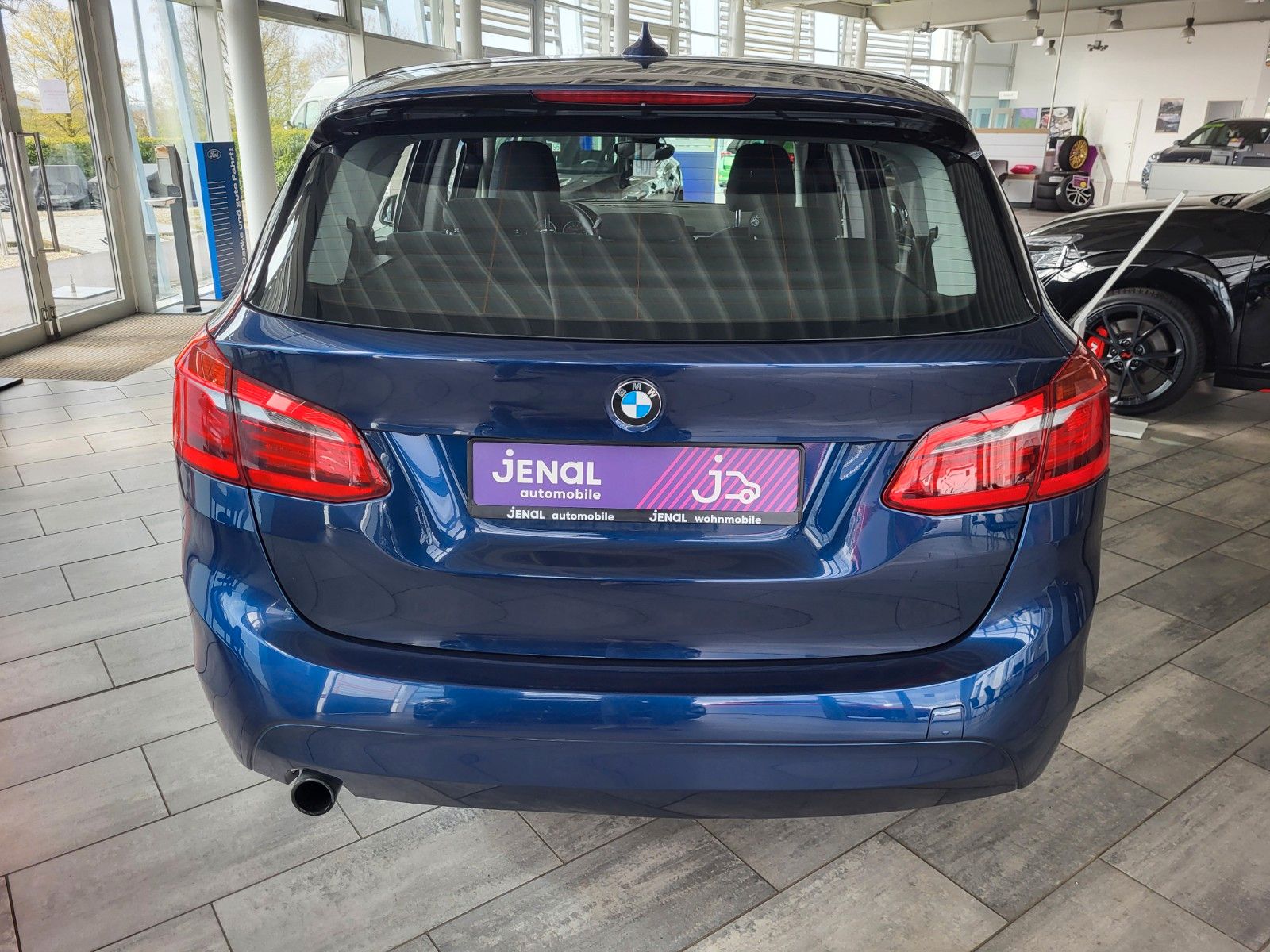 Fahrzeugabbildung BMW 225 Active Tourer/NAVI/AUTOM./LED/2.Z KLIMA