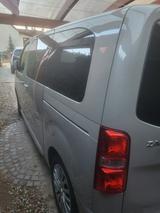 Opel Zafira Life Autom. 130kW voll mit Campingmodul - Opel Zafira Life von privat