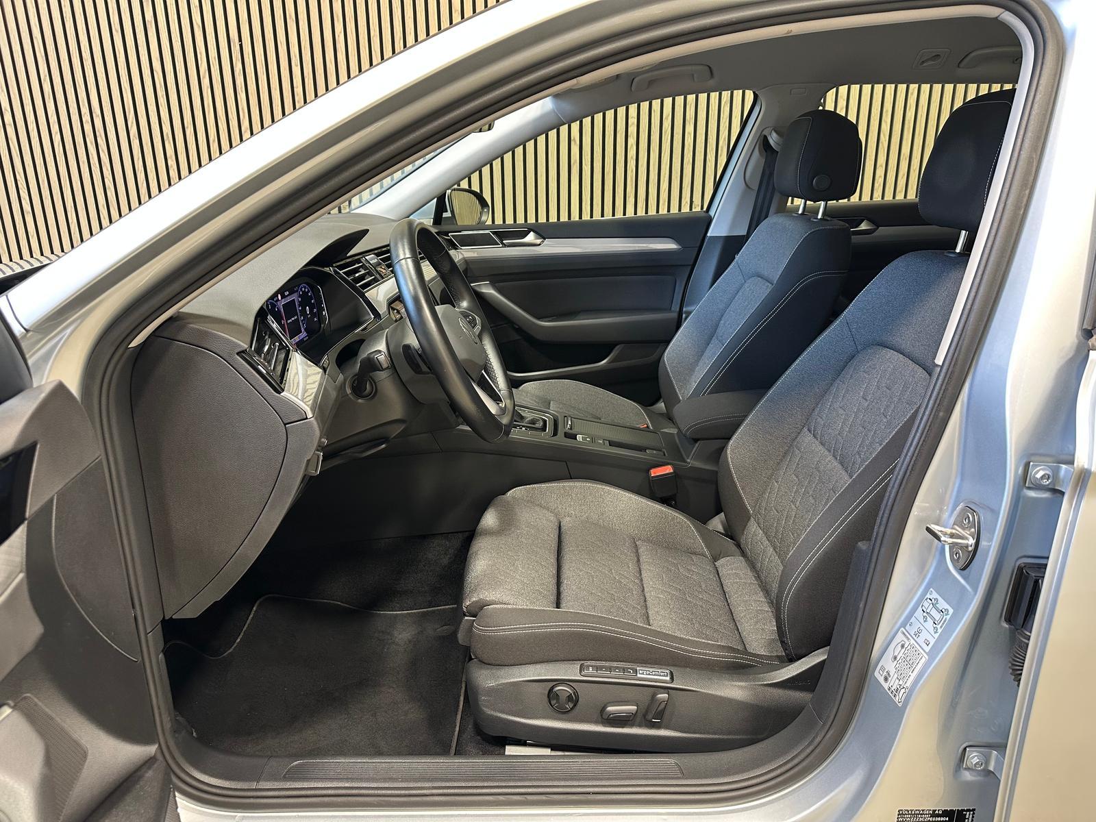 Volkswagen Passat 2.0 TDI Business AHZV Matrix HuD, миниатюра 5