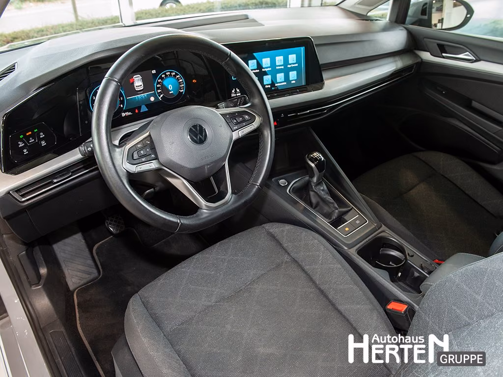 Volkswagen Golf VIII 1.5 TSI LIFE+TOP-PAKET+PANO+MATRIX+UVM, миниатюра 8
