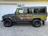 Land Rover Defender 110 E Station Wagon/LED/Kamera/Sportsit - scheckheftgepflegte Land Rover Defender