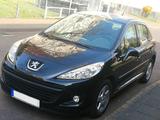 Peugeot 207 Urban Move 95 VTi Urban Move**Panoramadach** - Peugeot 207 in Bonn
