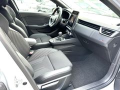 Fahrzeugabbildung Clio V Esprit Alpine 1.6 E-TECH Hybrid 145 EU6e,