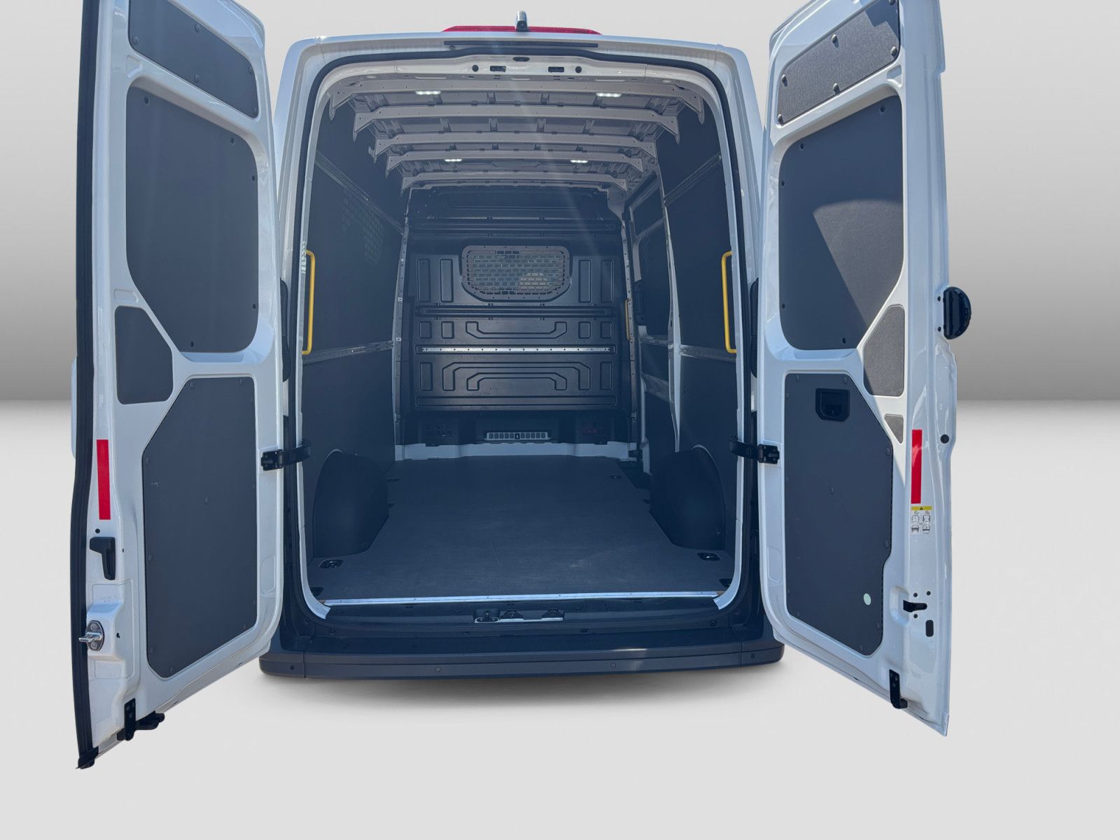 Volkswagen Crafter - Bild 12