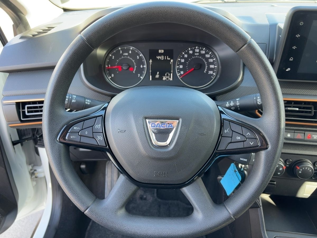 Fahrzeugabbildung Dacia Sandero Stepway Essential TCe 90 Klima