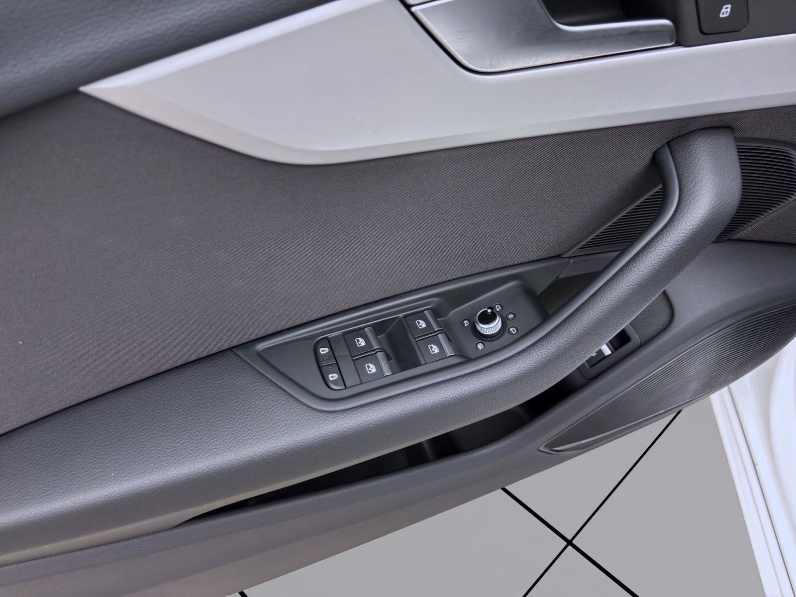 Audi A4 - Bild 11