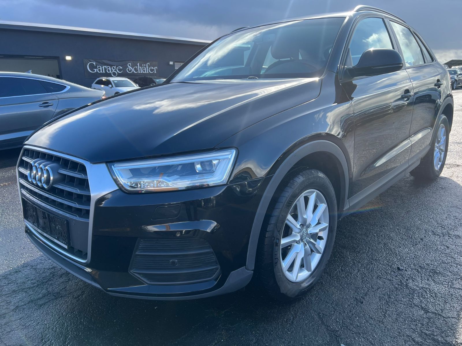 AUDI Q3 Navi LED PDC Klimaautomatik SH MFL