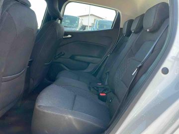 Renault Trafic - 12