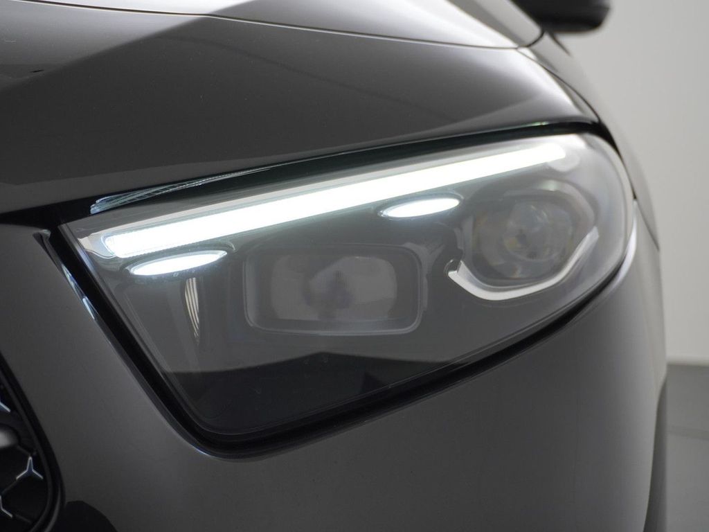 Mercedes-Benz A 250 e Star Edition AMG Line Plus | Panorama -