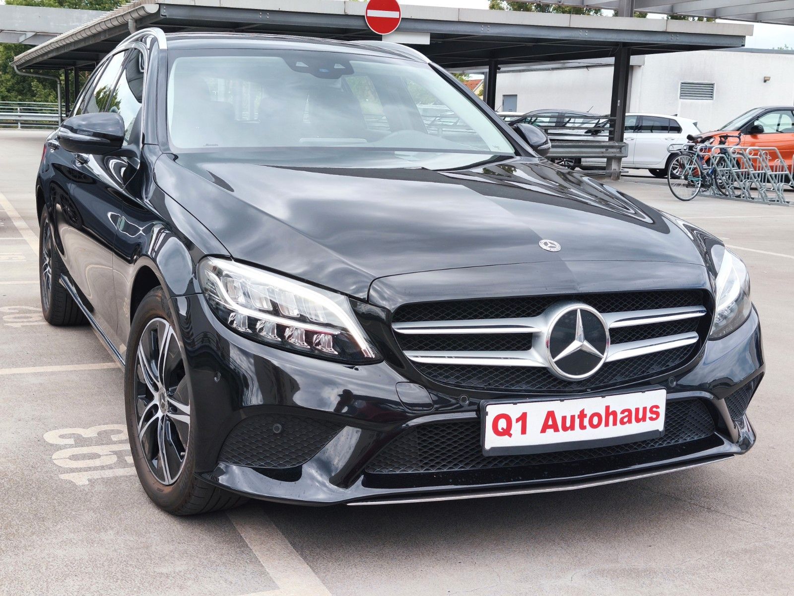 Mercedes-Benz C 220d T AVANTG. LED/LEDER/SHZ/CARPLAY/KEYLESSGO foto 3