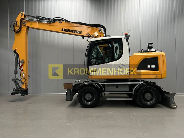 Liebherr A 916 Litronic Semi Longreach 10 meter