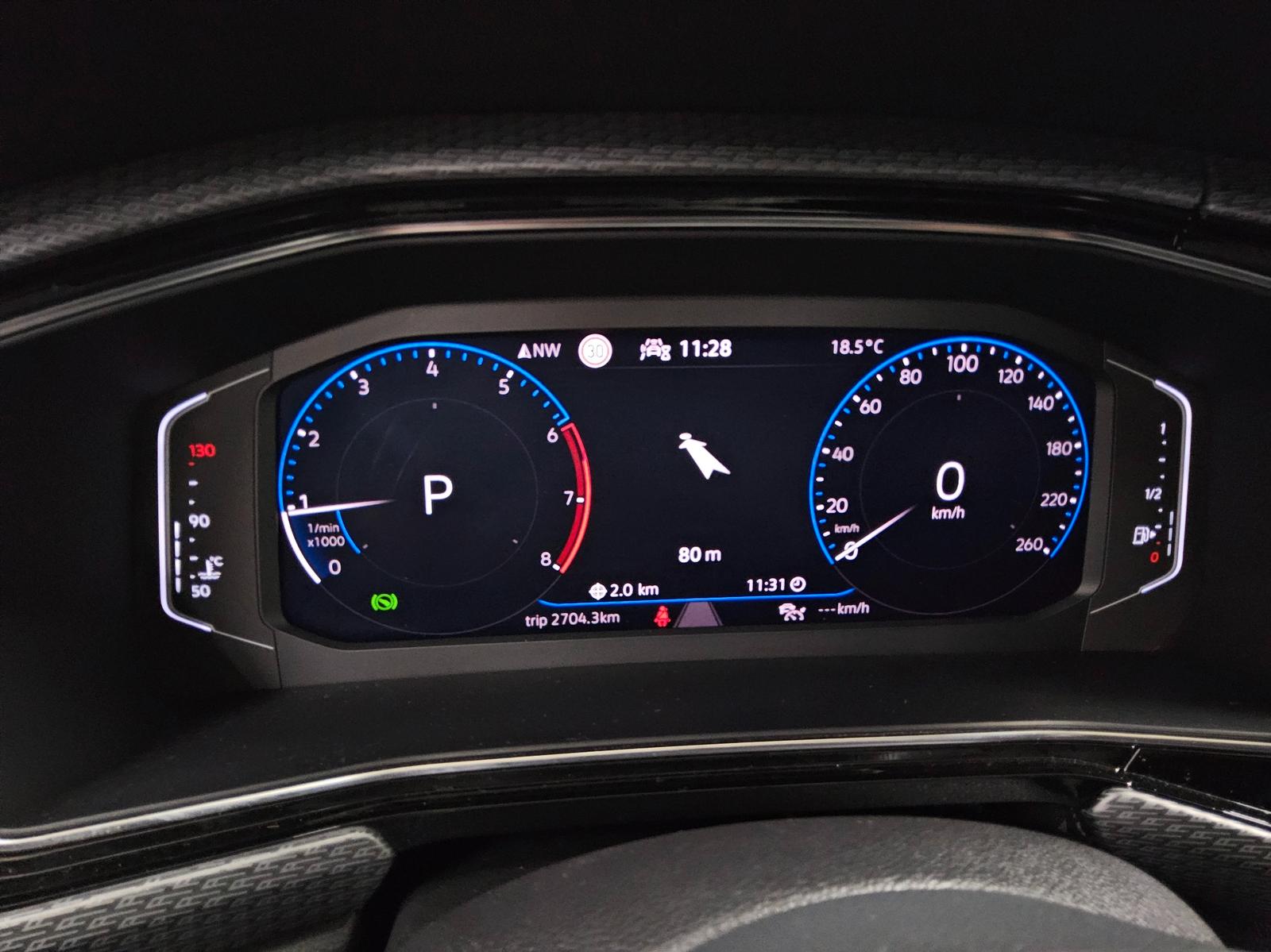 Volkswagen T-Cross 1.5 TSI R-Line Navi LED AID RfK ACC Shz