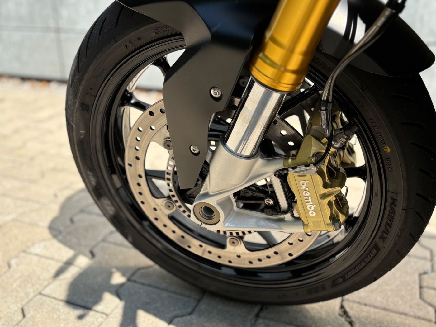 Fahrzeugabbildung BMW S 1000 R Sport- und Dynamik Paket Akrapovic, Frä