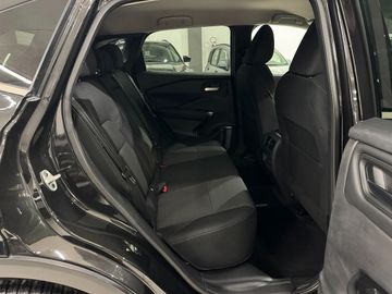 Nissan Qashqai - 12