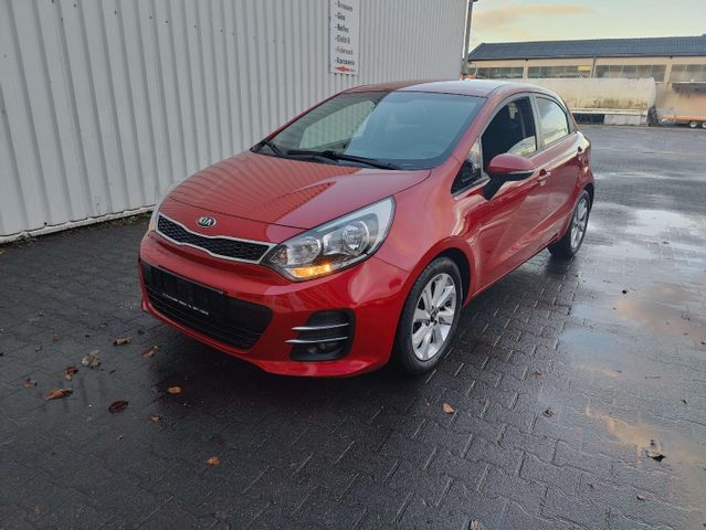 Kia Rio Dream Team