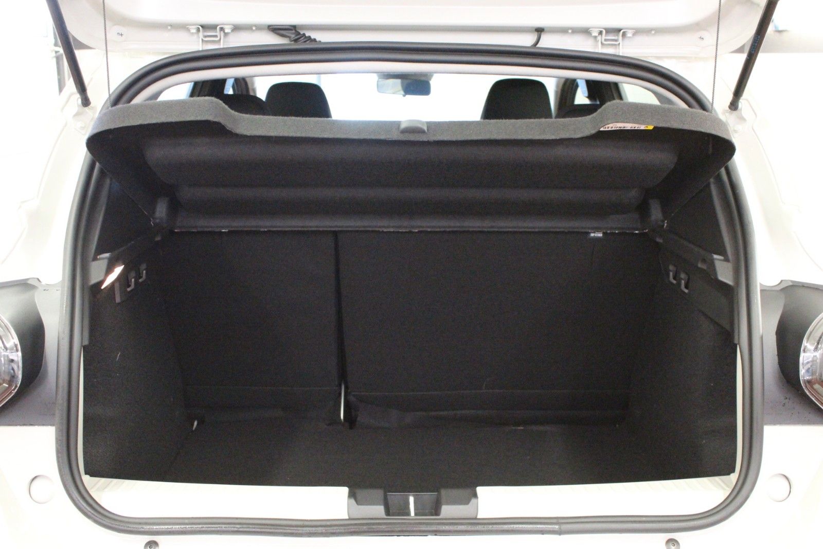 Fahrzeugabbildung Dacia Sandero Expression ECO-G 120 *Sitzhz*LPG