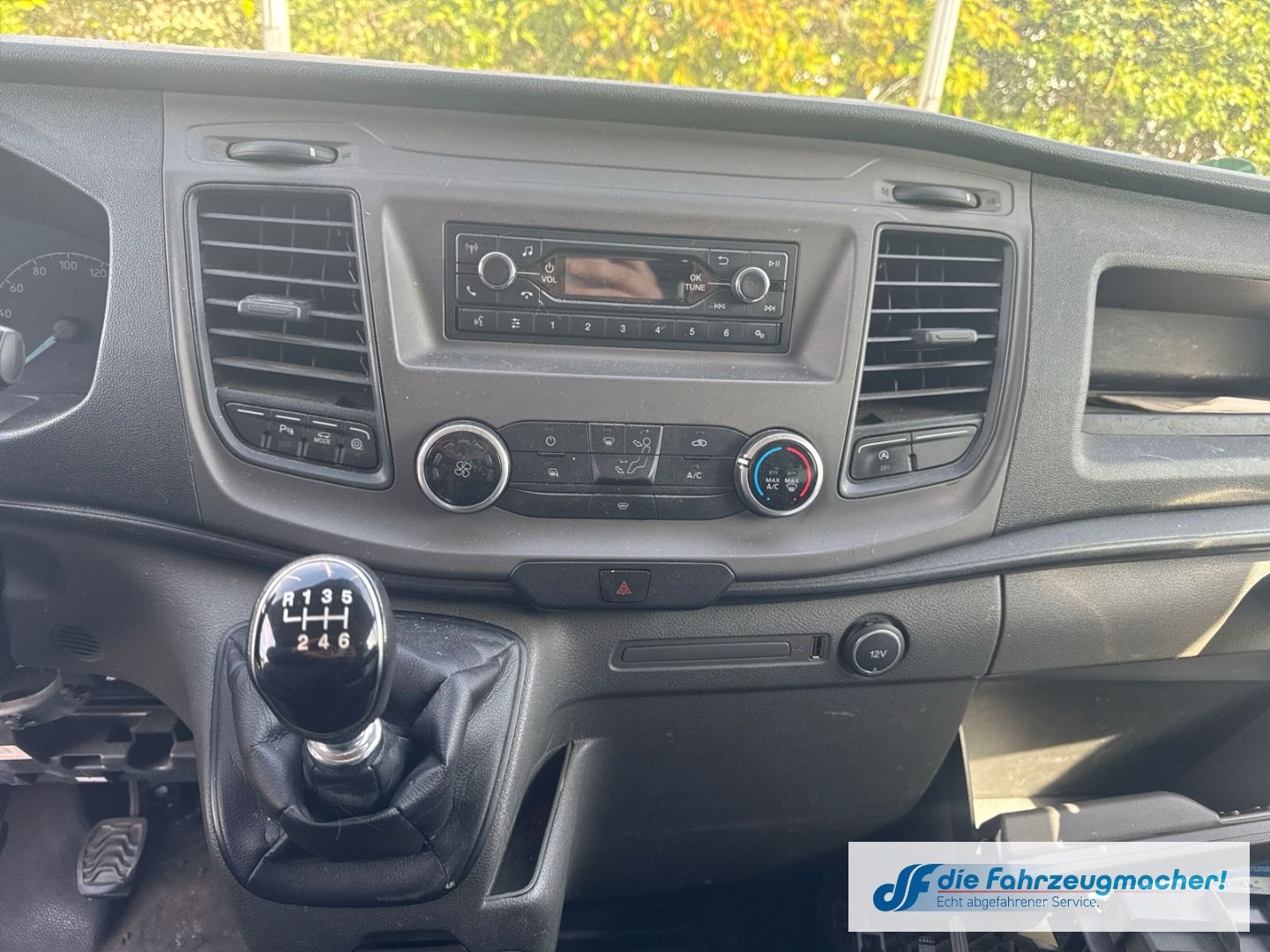 Fahrzeugabbildung Ford Transit Custom Kasten 280 L1 Trend *MOTORSCHADE