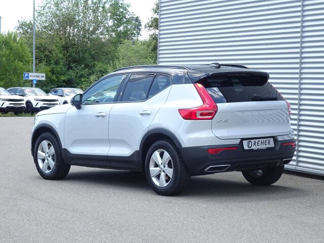 Volvo XC 40 T4 2WD R-Design Navi Autom. Kamera PDC LM foto 4